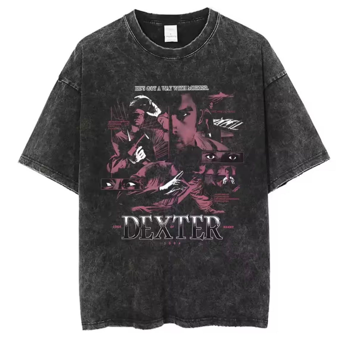 "Scarlet Motif" Graphic T-Shirt